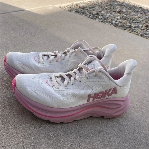 🩷 Hoka Clifton 10 - Women’s 8 - Picture 6 of 8